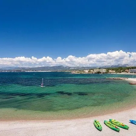 T3 Avec Piscine, Tennis, Climatisation, Parking A 200 M Des Plages - Fr-1-316-334