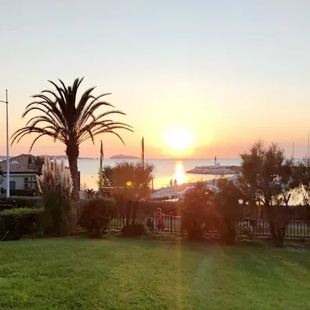 T3 Avec Piscine, Tennis, Climatisation, Parking A 200 M Des Plages - Fr-1-316-334