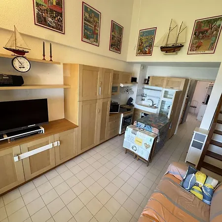 T3 Avec Piscine, Tennis, Climatisation, Parking A 200 M Des Plages - Fr-1-316-334 Six-Fours-les-Plages